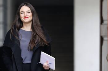 Irina Karamanos confirma que su salida del Gobierno ocurrirá “de aquí a fin de año”