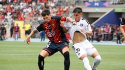 “Puede ser el ‘9′ que tanto buscamos": Yastin Cuevas ilusiona tras su debut en Colo Colo