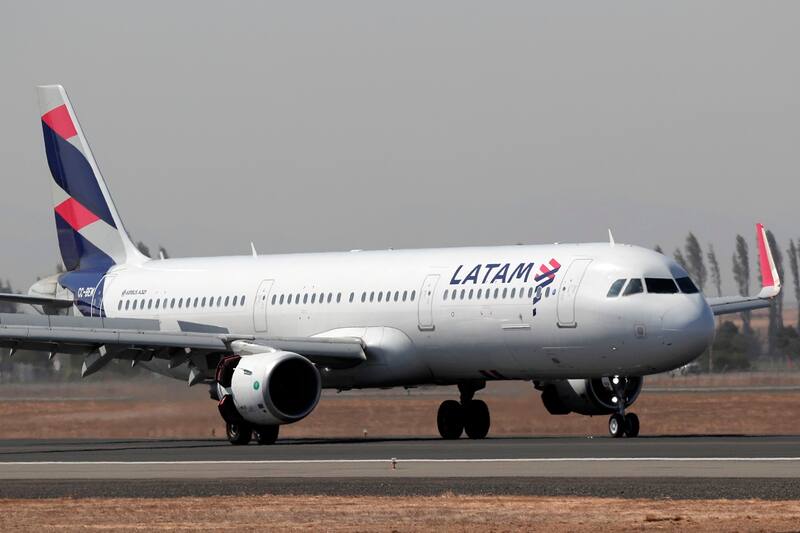 Santiago, 2 de abril de 2018
Aviones comerciales en el Aeropuerto Internacional Comodoro Arturo Merino Benitez.
Javier Torres/aton chile
