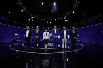 Debate Presidencial 2021 estuvo marcado por tensiones entre los candidatos a La Moneda