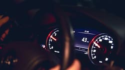 Check Engine: ¿Qué indica esta luz amarilla en el tablero de tu auto?