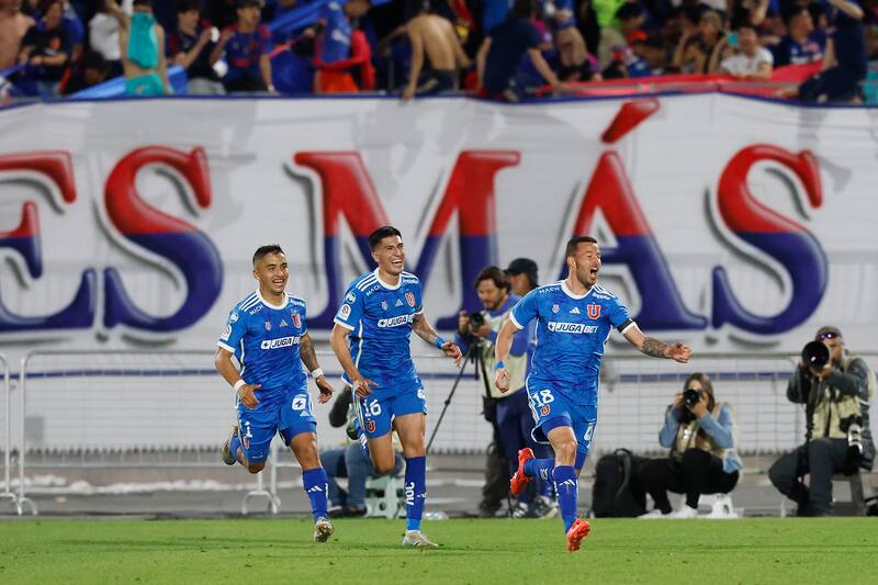 Luciano Pons, celebra su gol contra Coquimbo Unido.