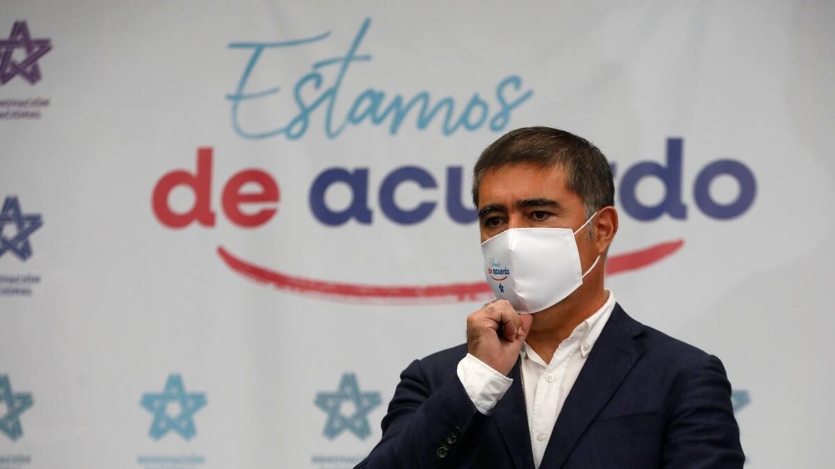 Desbordes: si Gobierno va al TC por el tercer retiro AFP "¿podemos tener un estallido?"
