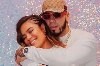 Recuerdan promesa de amor entre Karol G y Anuel AA en medio de rumores de separación