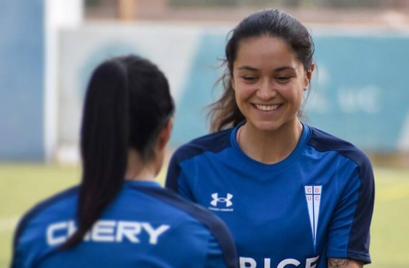 Emilia Pastrián, jugadora de la UC.