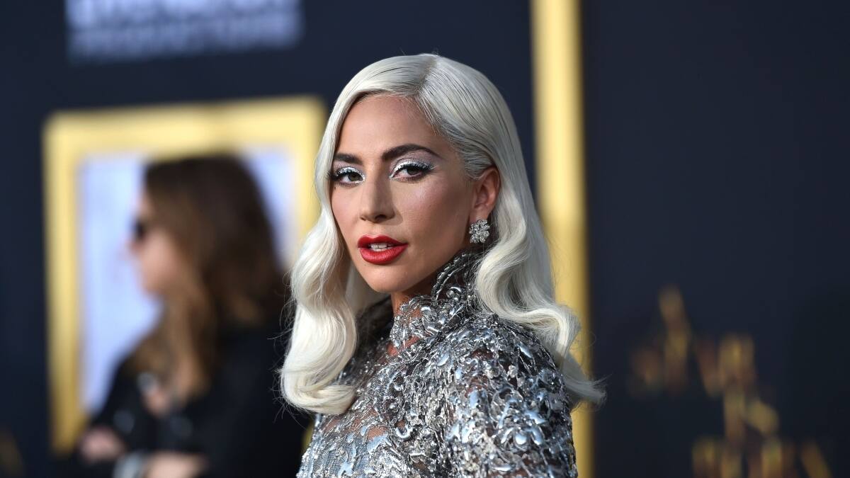 Disparan al paseador de perros de Lady Gaga y roban dos de sus tres bulldogs franceses