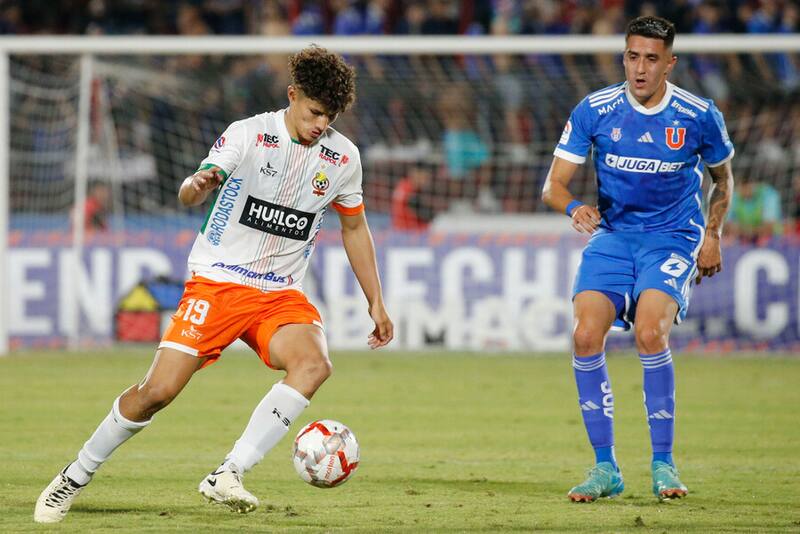Ignacio Tapia será titular en la U para enfrentar a Cobreloa. Foto: Aton.