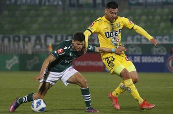 Jugador de Primera B no quiere que llegue el VAR a la división: "No sirve de mucho, los árbitros se equivocan igual"