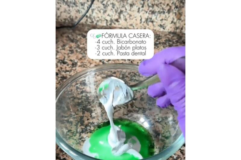 Con estos tres ingredientes se puede preparar la fórmula casera para eliminar la cal de la ducha.
Créditos: TikTok @casas.estilos.