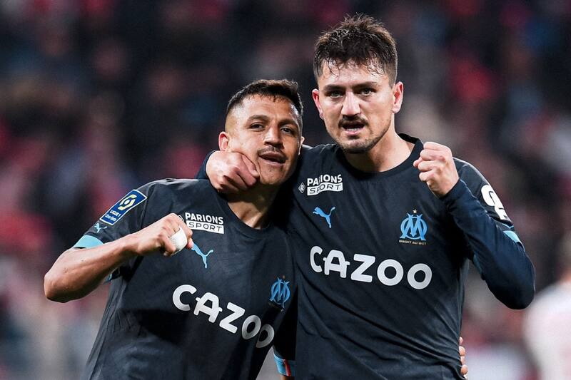 Alexis Sánchez fue figura en el triunfo del Marsella ante Lyon. Crédito: @OM_Espanol.