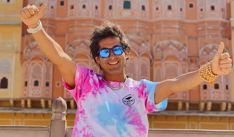 fundó Masai Travel en 2016.
