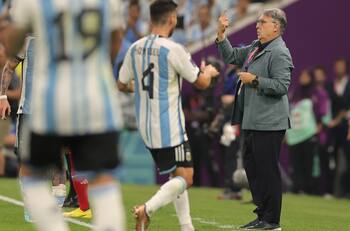 Con el criticado "Tata" Martino en el Top 10: el ranking de los técnicos mejor pagados del Mundial Qatar 2022