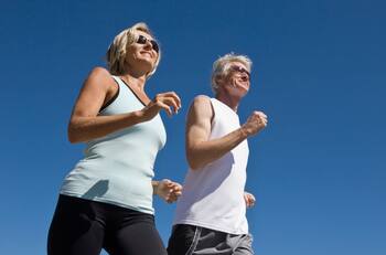 Esta es la actividad que si realizas todos los días puede aumentar tu esperanza de vida hasta 11 años