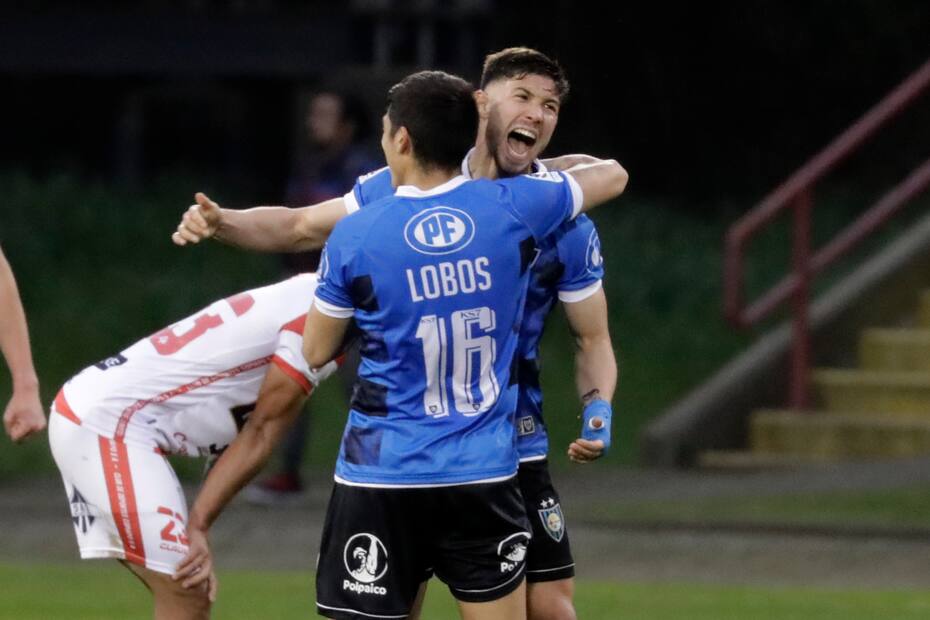 Huachipato no se baja de la pelea y venció a Copiapó (Foto: Aton)