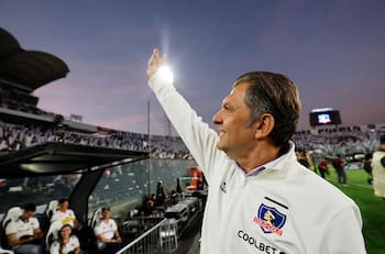 Sin avanzar en Libertadores ni títulos: así se explican los más de $5.000 millones en utilidades que recaudó Colo Colo