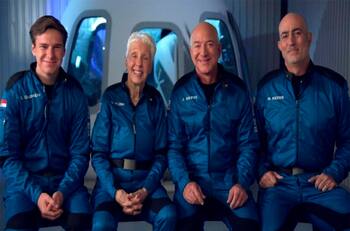 VIDEO: así fue el fantástico viaje al espacio del excéntrico millonario Jeff Bezos en el New Shepard