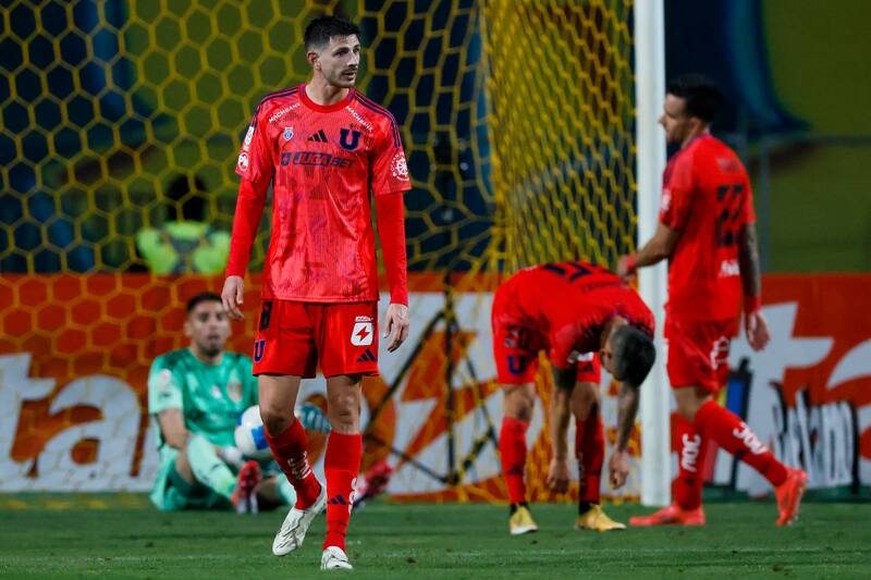 Los mejores y peores evaluados en la derrota contra Everton. Foto: Photosport