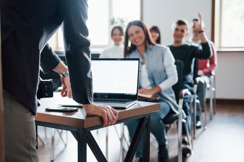 La enseñanza media es donde se presentaría el mayor déficit de docentes.