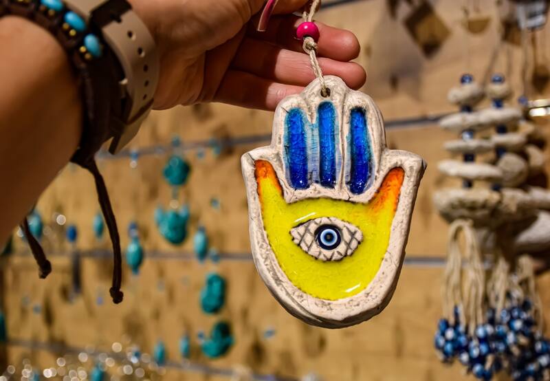 Conocida también como Hamsa o Jamsa, la Mano de Fátima está muy presente en los países musulmanes. | Foto: Freepik