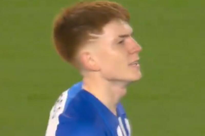 cometió el error que le costó el tercer tanto al Brighton ante Manchester City.