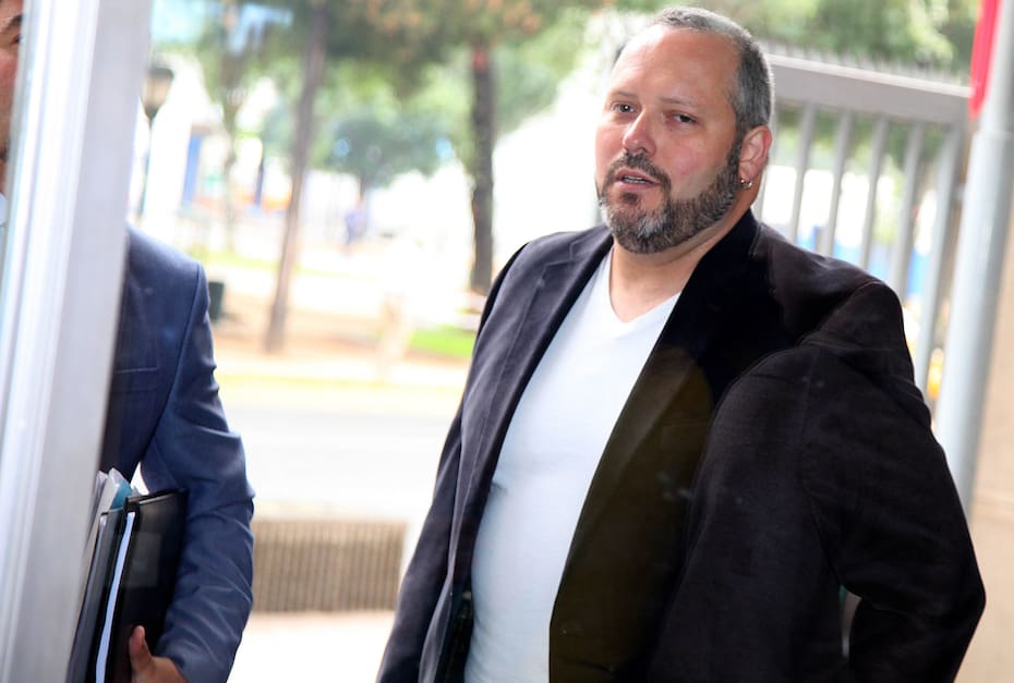 Sebastián Dávalos revivió demanda en contra de Canal 13 debido a rutina de Yerko Puchento.