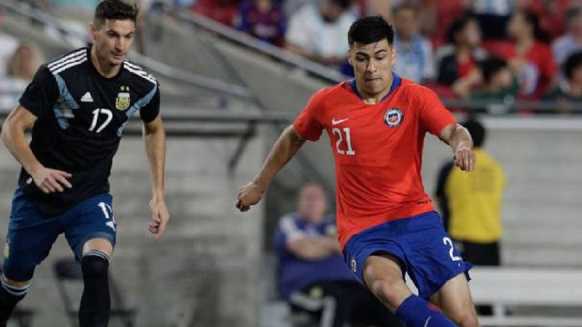 Insólito: La forma en que Tomás Alarcón supo que estaba nominado a la Selección Chilena