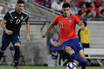 Insólito: La forma en que Tomás Alarcón supo que estaba nominado a la Selección Chilena