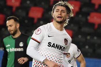 VIDEO l ¡Atención Eduardo Berizzo! El golazo de Ángelo Sagal en el fútbol de Turquía