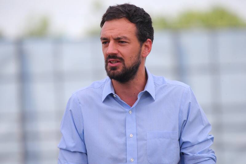 El alcalde de Maipú jamás ha escondido su amor por la UC. Foto: Agencia Aton.