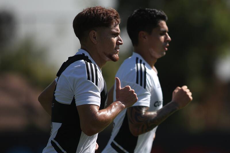 Colo Colo retomó los entrenamientos con plantel completo con miras al partido frente a Cobresal.