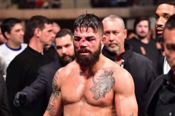 Mike Perry sufre tremenda fractura nasal en lucha de UFC