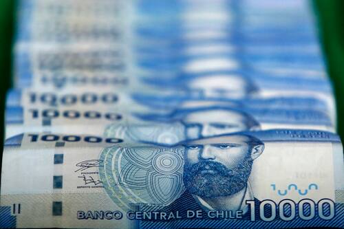 El Bono Dueña de Casa está dirigido a las mujeres de Chile.