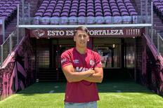 De deseo azul a figura granate: el reencuentro más silencioso entre la U y Lanús en Sudamericana