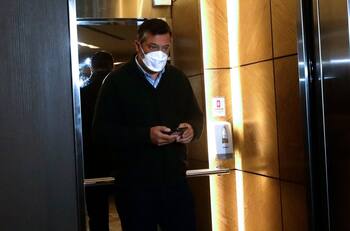 Cuarto Retiro AFP: un molesto Sebastián Sichel se negó a contestar si retiró el 10%