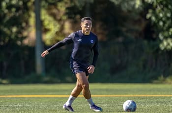 7 meses después, el “Torta” Opazo pone fin a la inactividad: listo para el debut en Everton