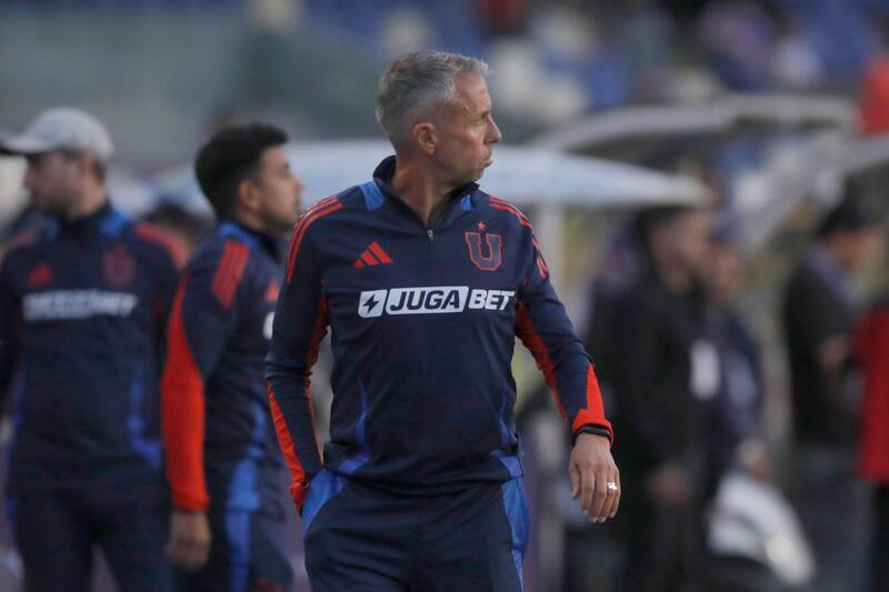 en la derrota frente a la U ante River Plate.