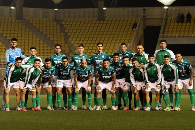 Los Caturros fueron sancionados con una millonaria multa y pidieron ayuda económica a la ANFP. Foto: @wanderersoficial