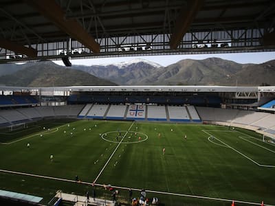 “Disfruté mucho mi paso por la UC; no me invitaron al Claro Arena, pero si lo hacen sería feliz”