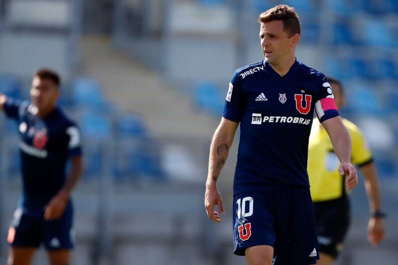 . La Ardilla con la camiseta de la U.