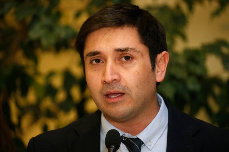 El diputado será querellado junto a otras tres personas por presuntas desviaciones de dineros públicos.