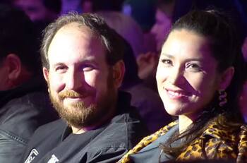 VIDEO: Así celebró Loreto Aravena el triunfo de su pareja, Max Luksic, en la Alcaldía de Huechuraba