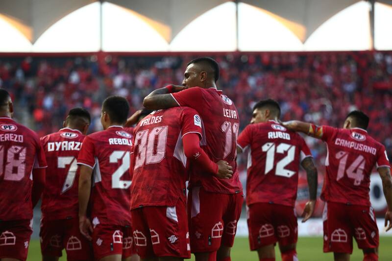 Ñublense derrotó por 2-1 a O´Higgins de Rancagua y trepó hasta la novena posición de la tabla. Foto: Agencia Aton.
