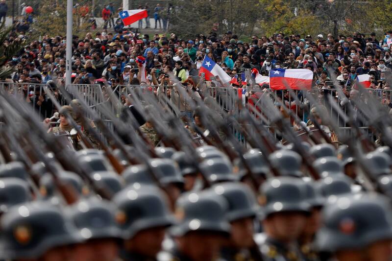 La mujer denunció una serie de hostigamientos en su contra al interior del Ejército.