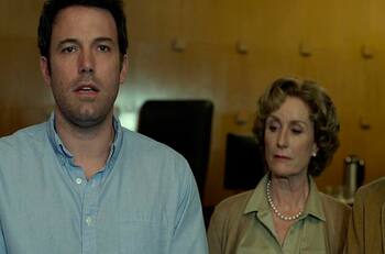 Actriz de "Perdida", Lisa Banes, se encuentra grave tras ser atropellada por scooter en Nueva York