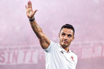 Entrenador de América de Cali se derrite por Arturo Vidal: “En las noches sueño con él”