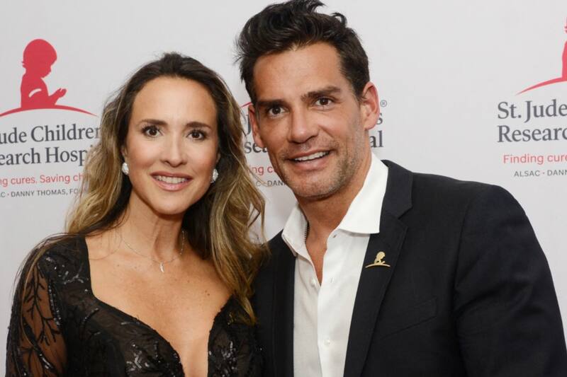 El actor se habría cansado de intentar recuperar su matrimonio a más de un año de su infidelidad en México.