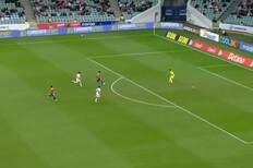 Carrera letal y definición perfecta: el gol de Osorio a Perú que ilusiona a Chile para el futuro