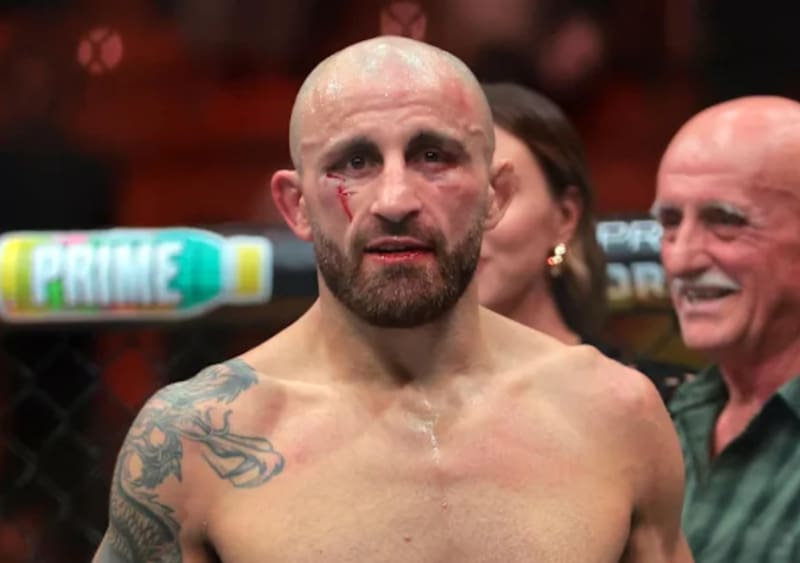 quedó malherido tras el duelo ante Diego Lopes. Foto: UFC.