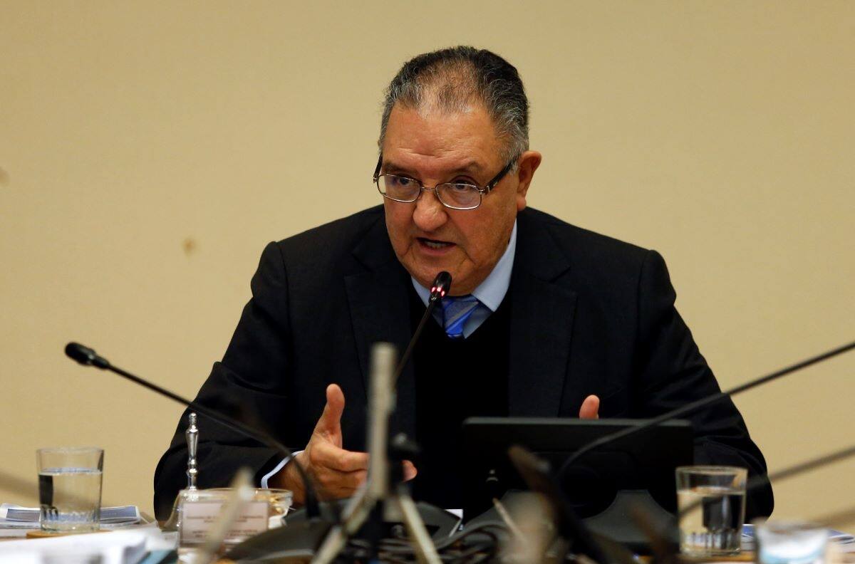 Senador Huenchumilla por Cuarto Retiro AFP: "Ésto se va a votar después de las elecciones"