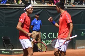 Alejandro Tabilo y Tomás Barrios se hicieron respetar: Chile venció en dobles a Kazajistán y se pone en ventaja en la Copa Davis